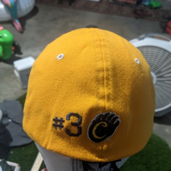 ZHATS California Golden Bears Embroided One Size Fits All Cap - Picture 7 of 9